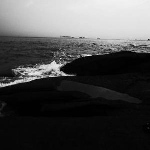 二次元泳装大雷的动漫
